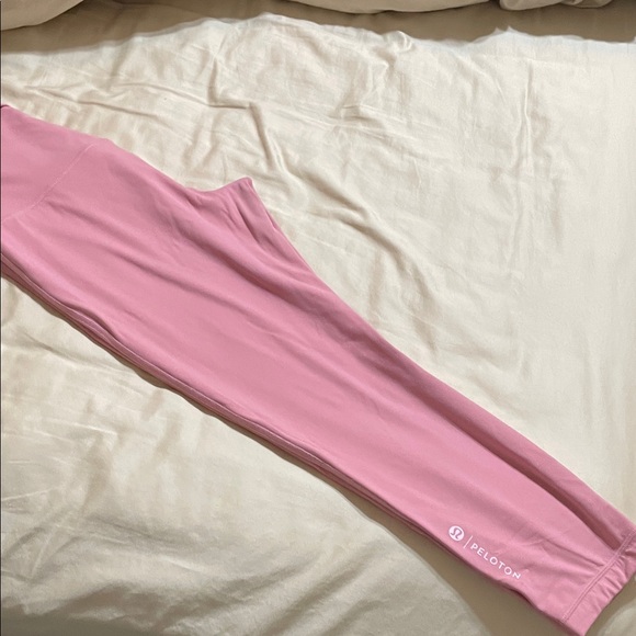 Lululemon Peloton Pink Leggings - Picture 7 of 8